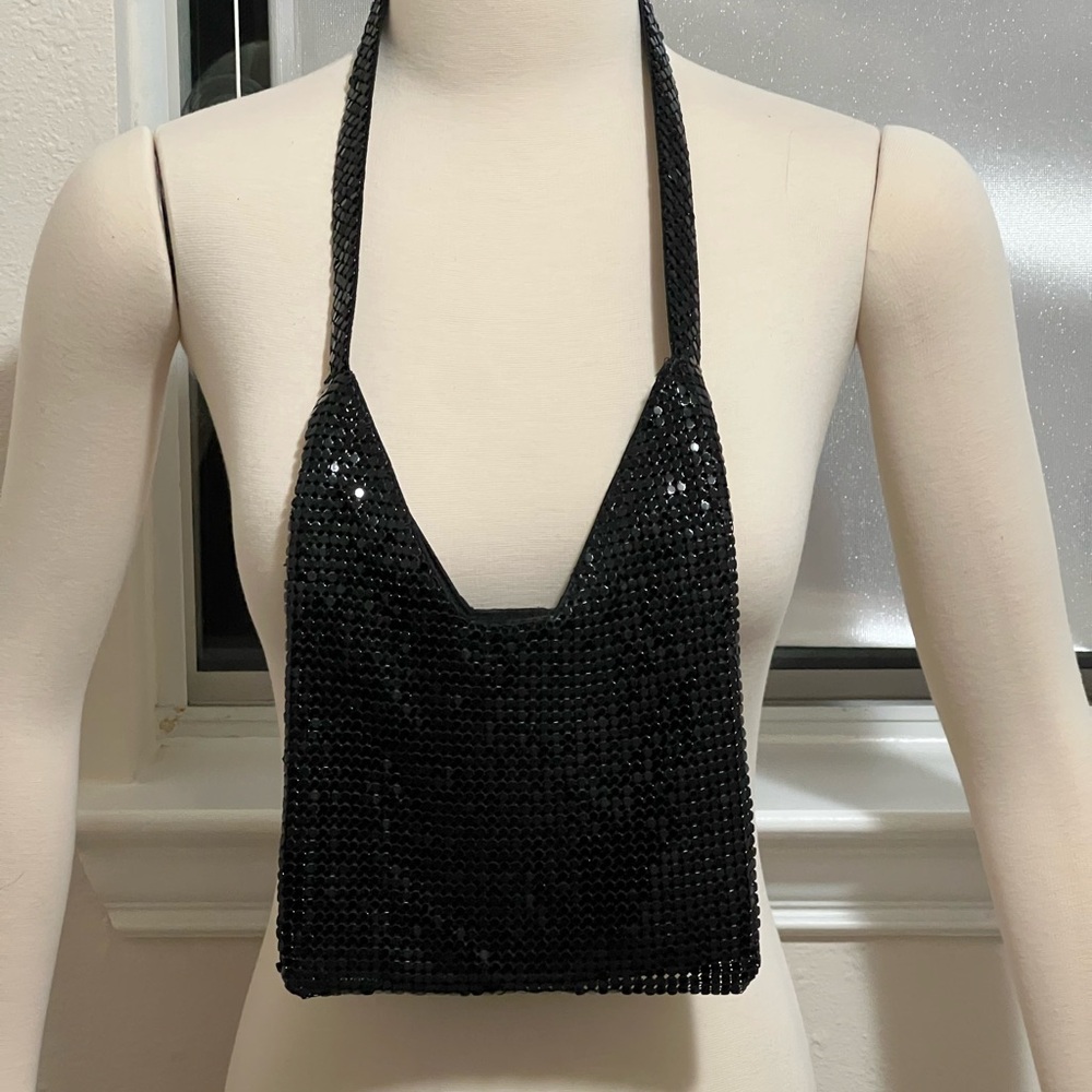 Vintage Y&S Metal Handbags Black Mesh Shoulder Bag with magnetic button.